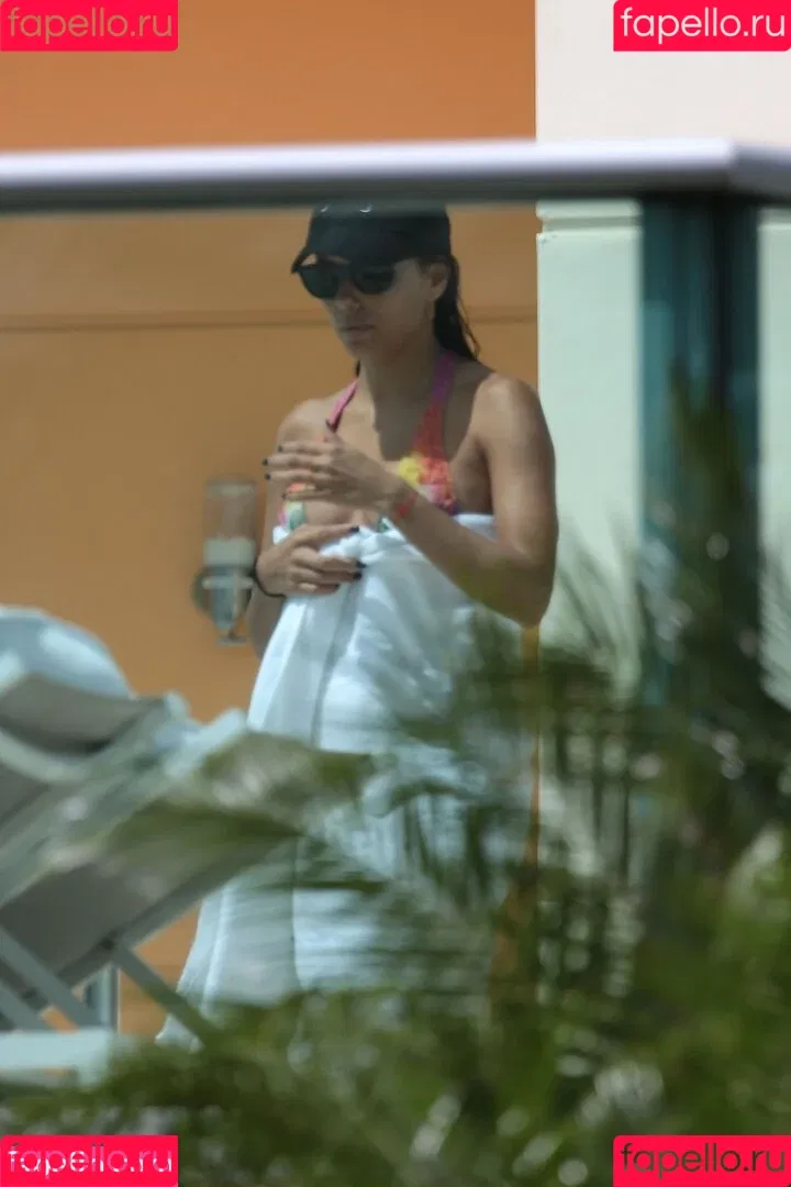 Eva Longoria / EvaLongoria Onlyfans Photo Gallery 