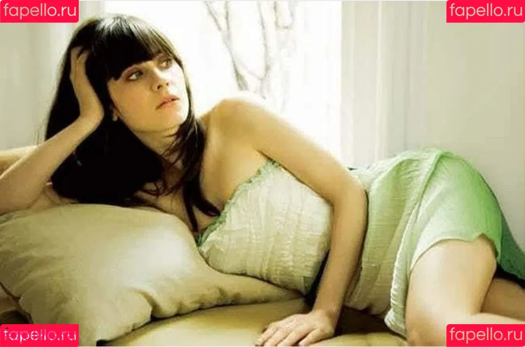 Zooey Deschanel / zooeydeschanel Onlyfans Photo Gallery 