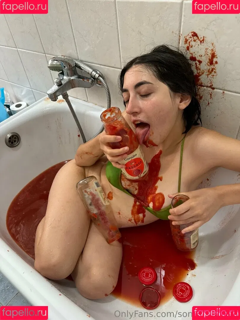 Roxyrose777 / roxy777_ / urislandwifey6969 Onlyfans Photo Gallery 