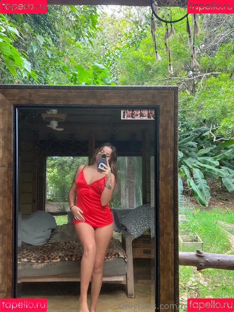 Roxyrose777 / roxy777_ / urislandwifey6969 Onlyfans Photo Gallery 