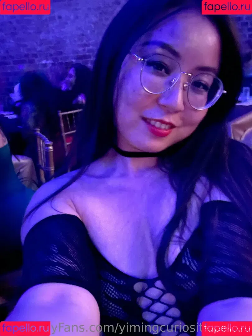 yimingcuriosityofficial Onlyfans Photo Gallery 