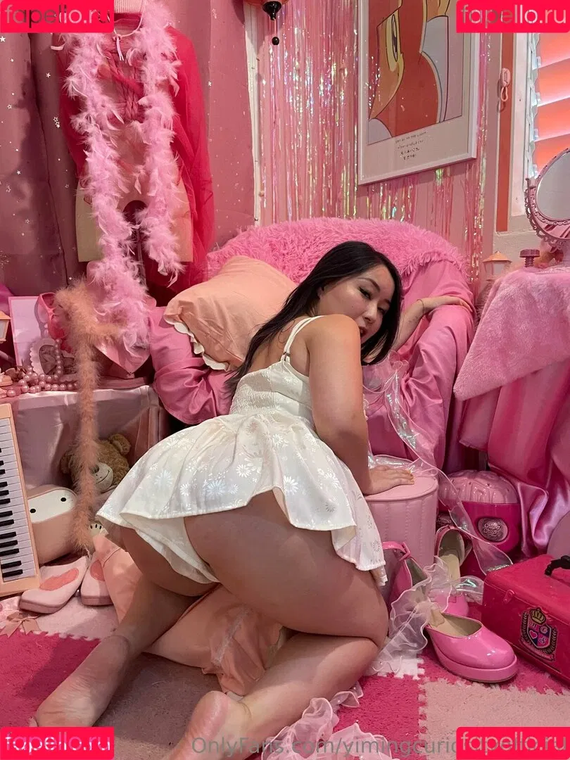 yimingcuriosityofficial Onlyfans Photo Gallery 