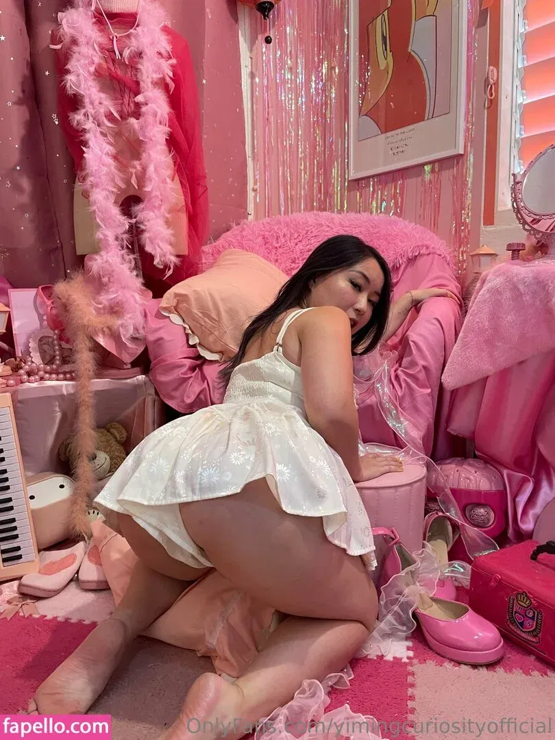 yimingcuriosityofficial Onlyfans Photo Gallery 