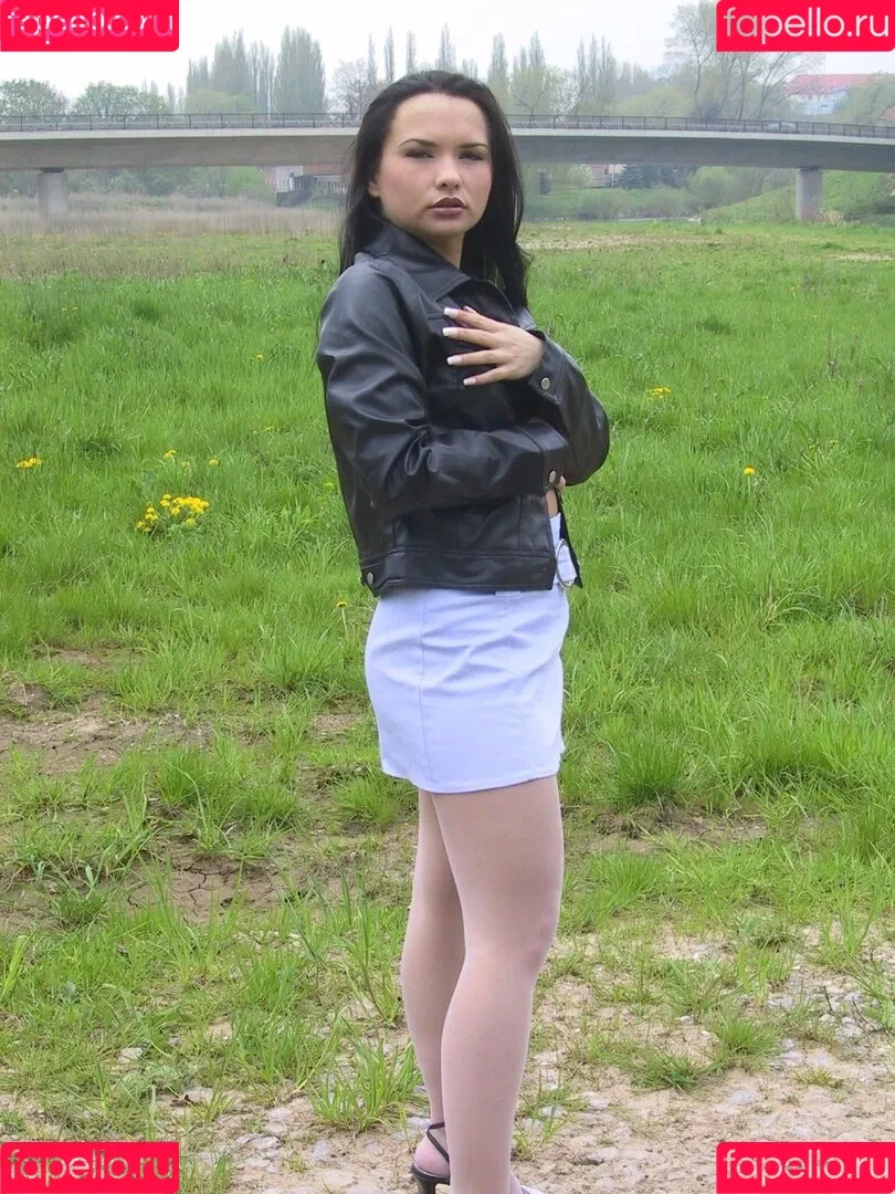 Katja Kassin / kassimkatja Onlyfans Photo Gallery 
