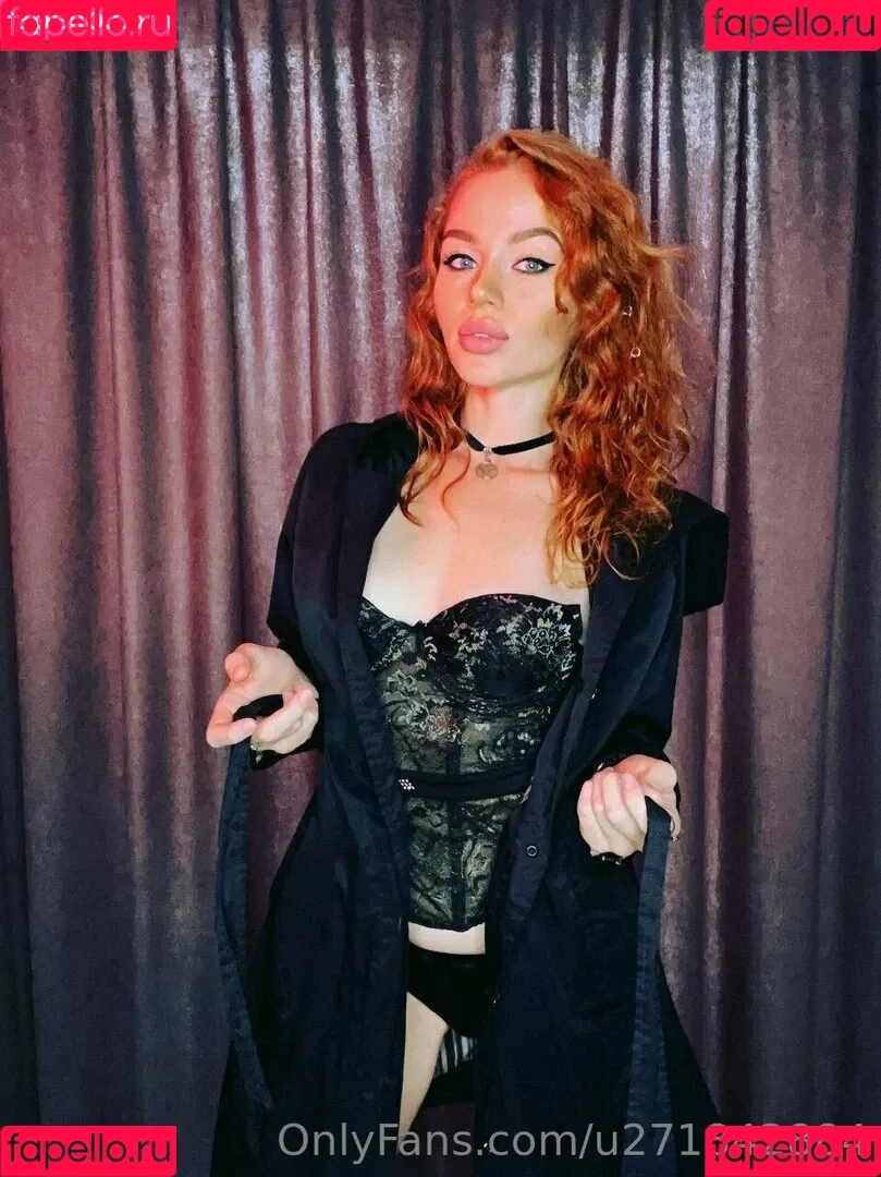 Natalie Lust / itsnatalielust / natalie_lust_ / queenofthen0rth Onlyfans Photo Gallery 