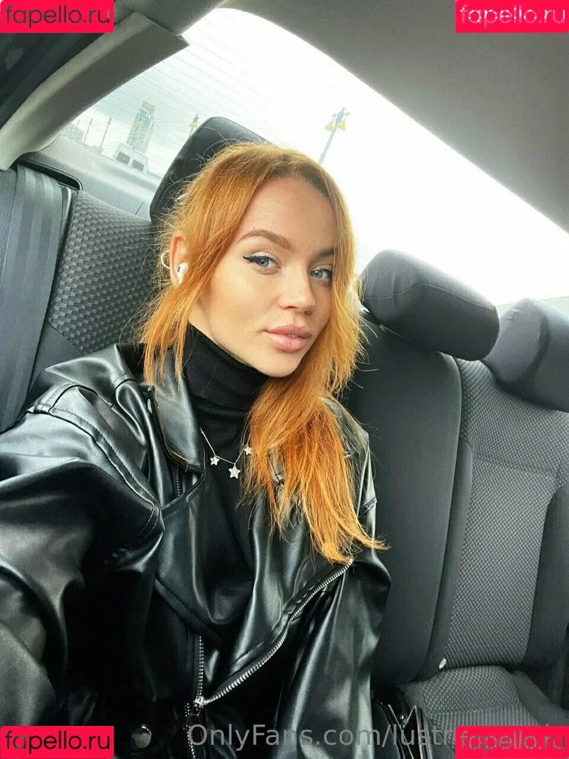 Natalie Lust / itsnatalielust / natalie_lust_ / queenofthen0rth Onlyfans Photo Gallery 