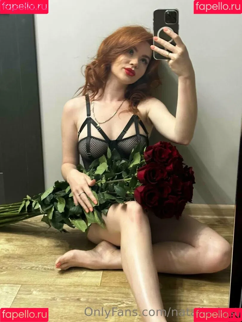 Natalie Lust / itsnatalielust / natalie_lust_ / queenofthen0rth Onlyfans Photo Gallery 