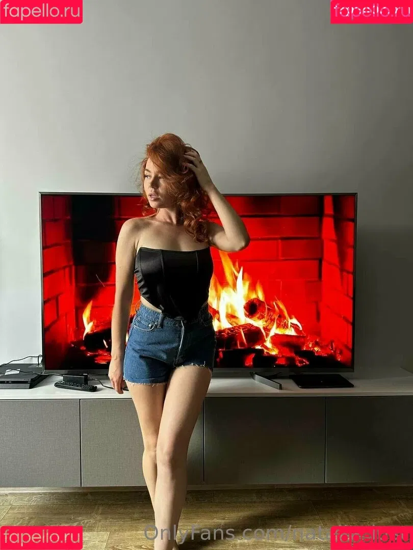 Natalie Lust / itsnatalielust / natalie_lust_ / queenofthen0rth Onlyfans Photo Gallery 