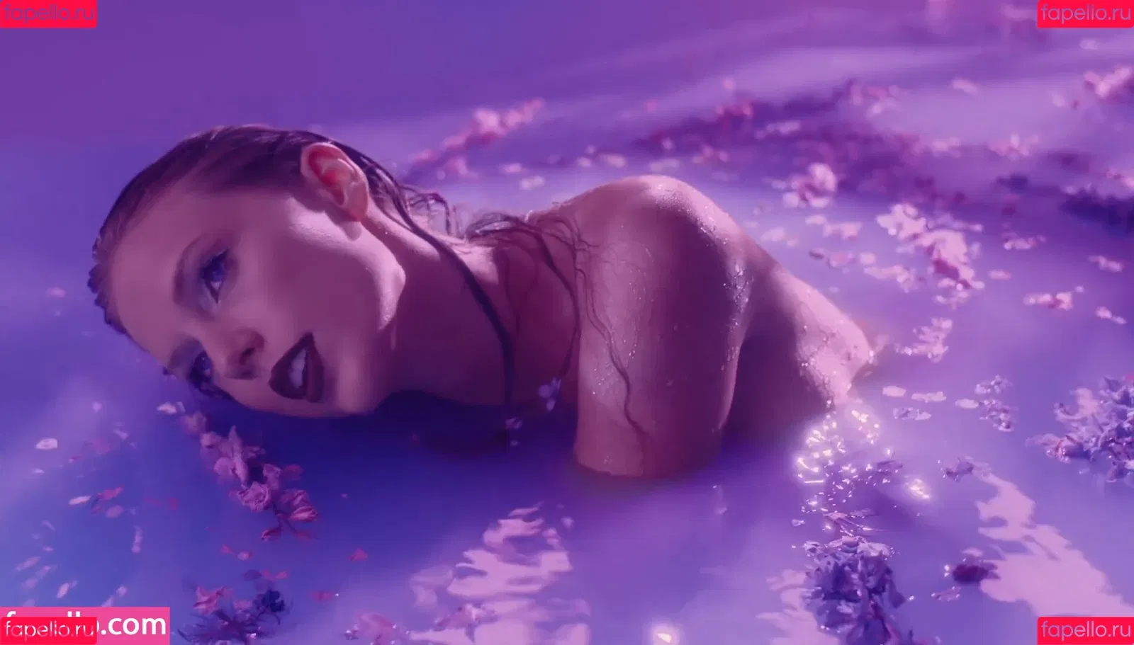 Taylor Swift / shawtiee / taylorswift / taylorswift13 Onlyfans Photo Gallery 