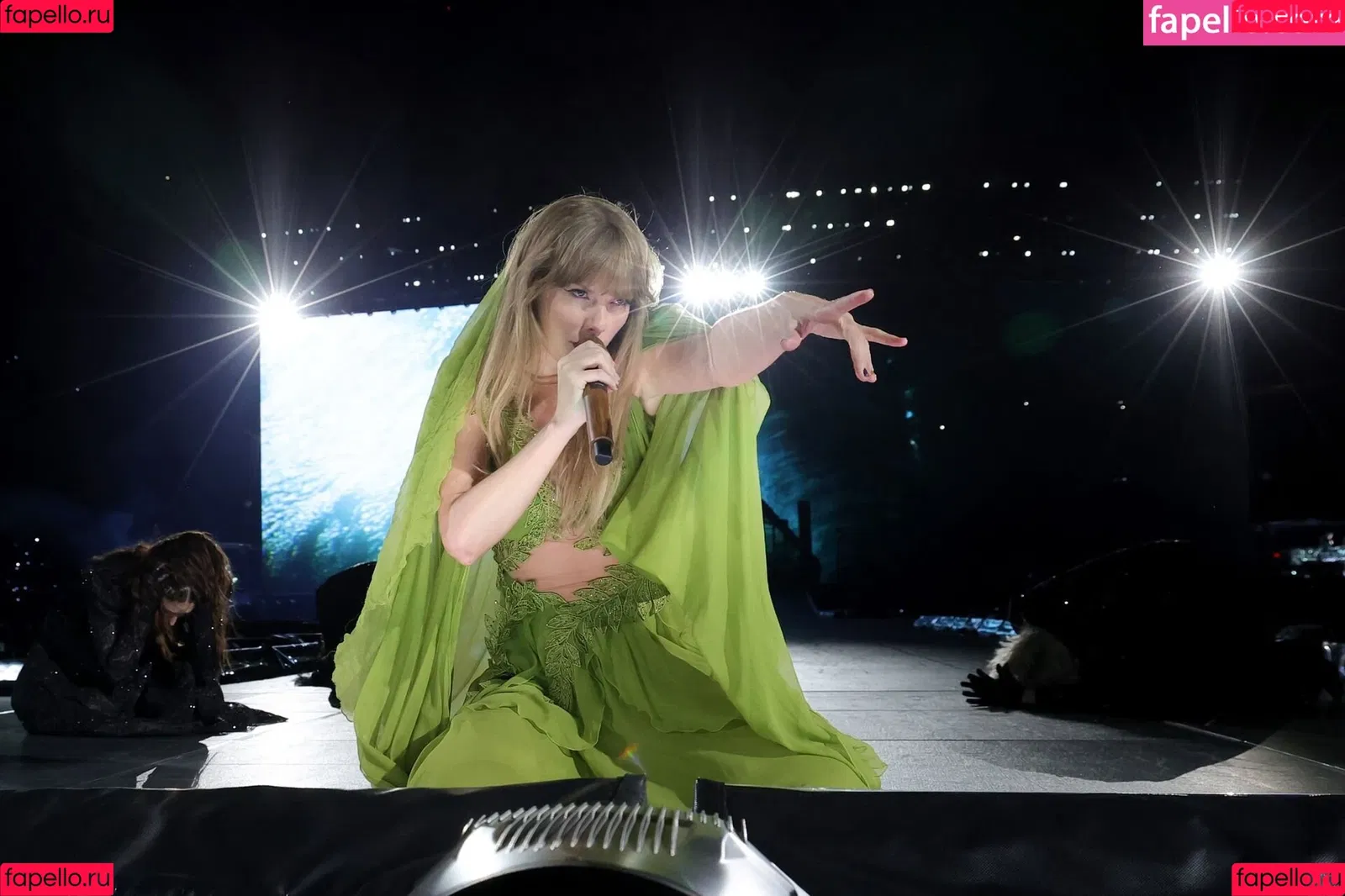 Taylor Swift / shawtiee / taylorswift / taylorswift13 Onlyfans Photo Gallery 