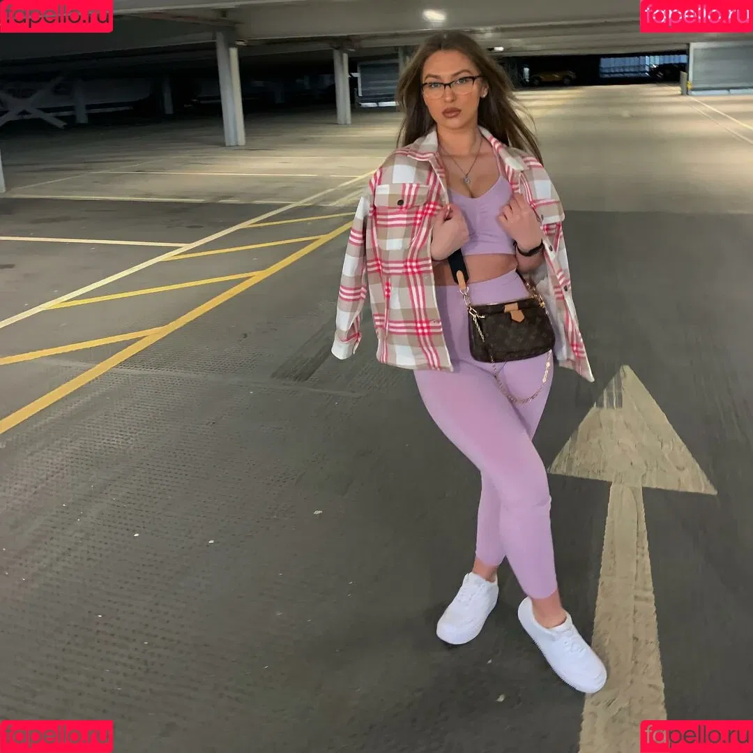 MyProtein / _fitnessbyamee / u157829302 Onlyfans Photo Gallery 