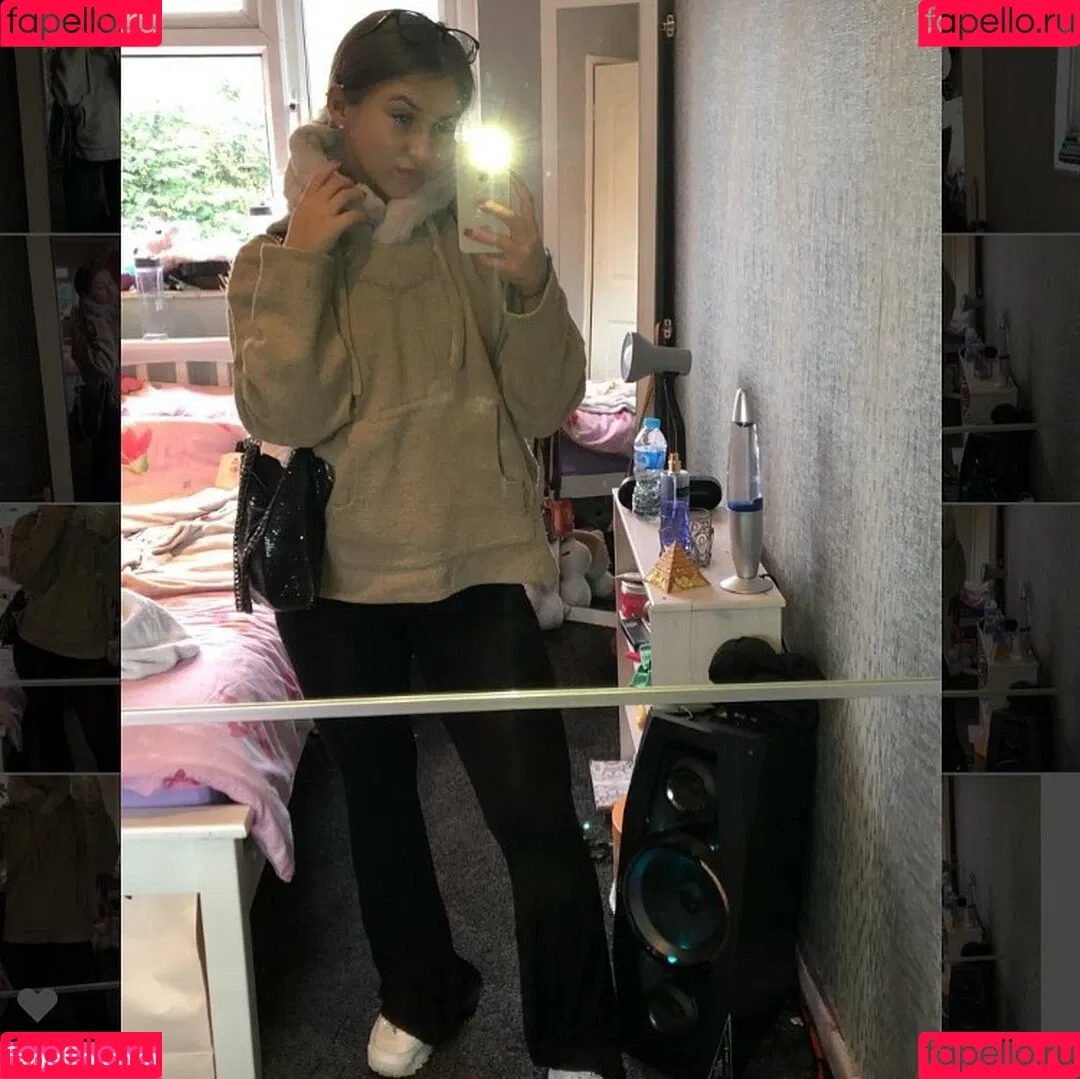 MyProtein / _fitnessbyamee / u157829302 Onlyfans Photo Gallery 