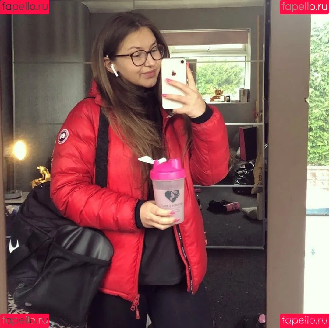 MyProtein / _fitnessbyamee / u157829302 Onlyfans Photo Gallery 