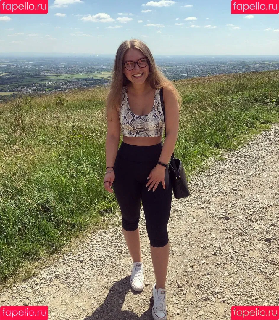 MyProtein / _fitnessbyamee / u157829302 Onlyfans Photo Gallery 