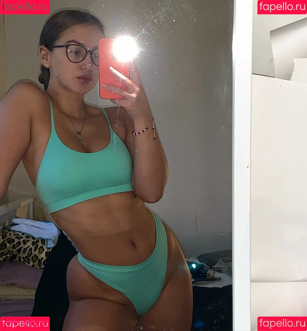 MyProtein / _fitnessbyamee / u157829302 Onlyfans Photo Gallery 