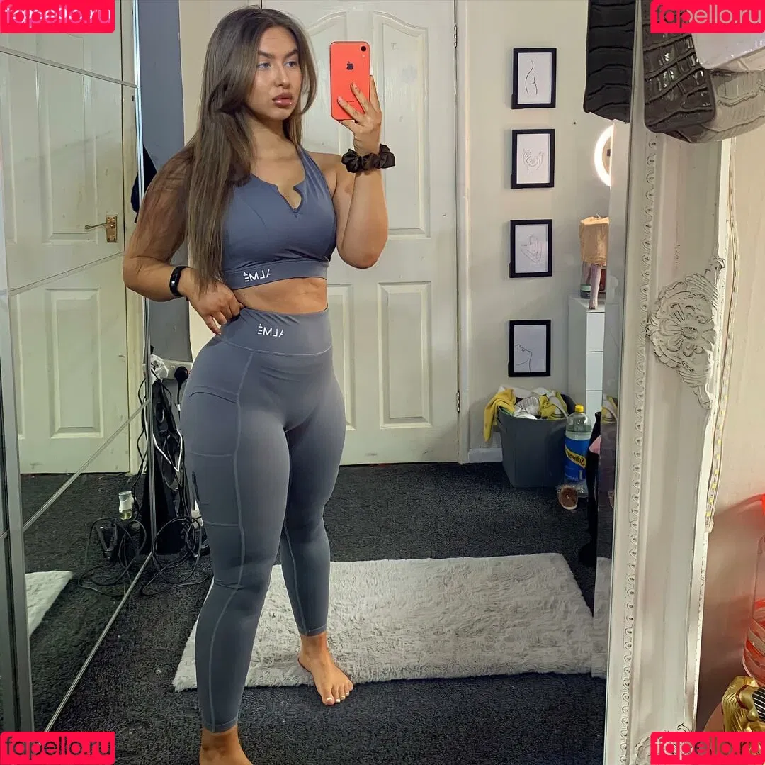 MyProtein / _fitnessbyamee / u157829302 Onlyfans Photo Gallery 