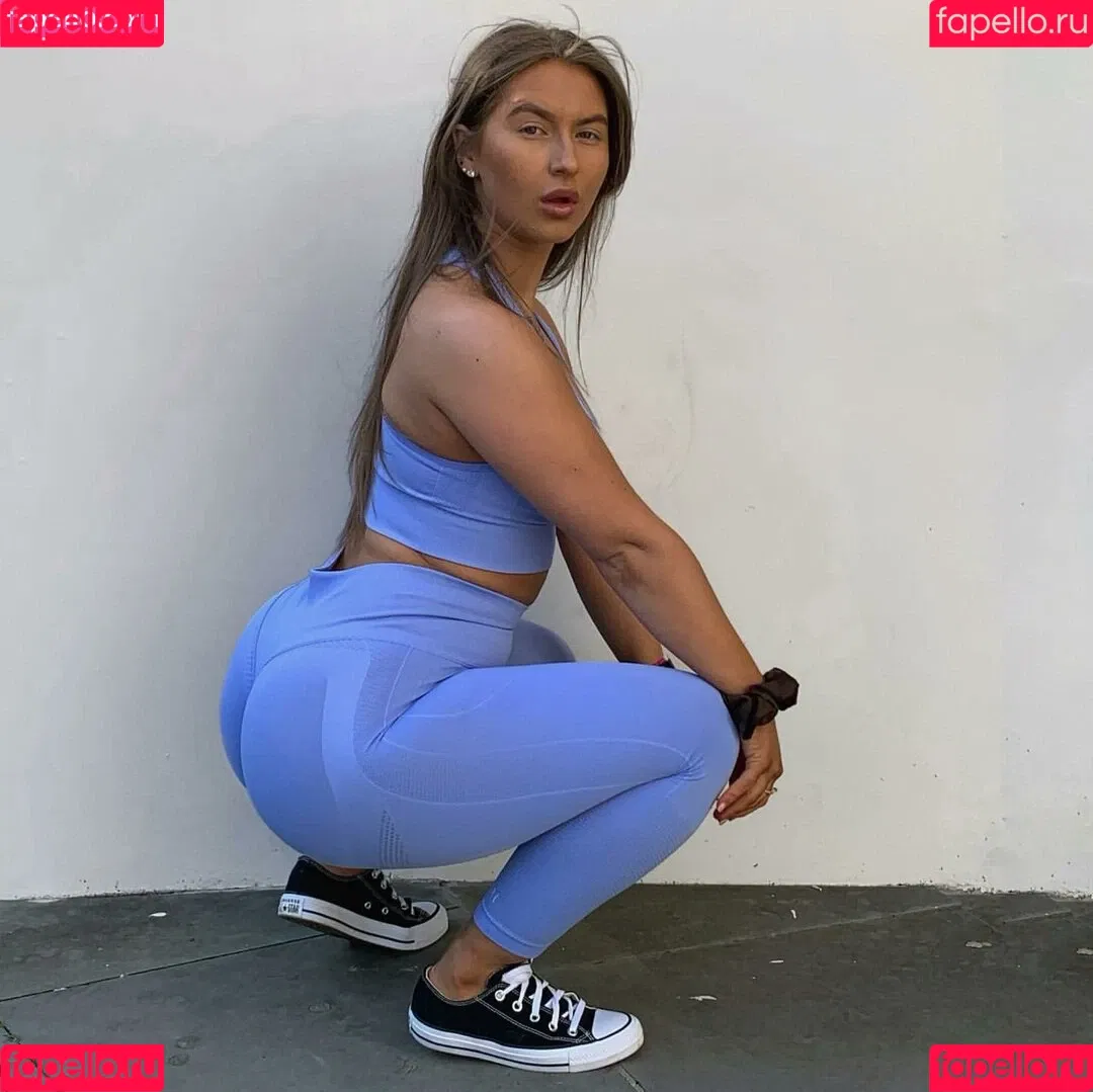 MyProtein / _fitnessbyamee / u157829302 Onlyfans Photo Gallery 