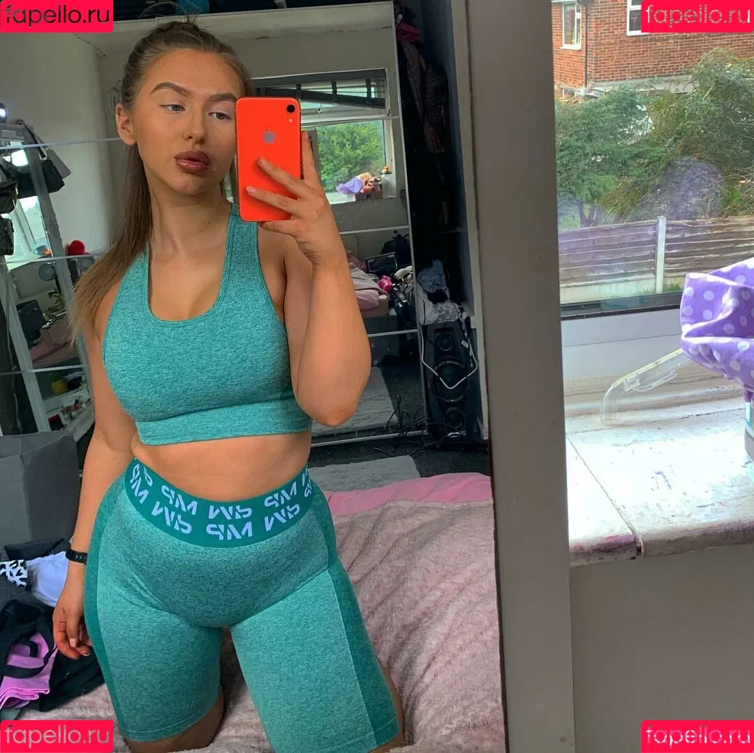MyProtein / _fitnessbyamee / u157829302 Onlyfans Photo Gallery 