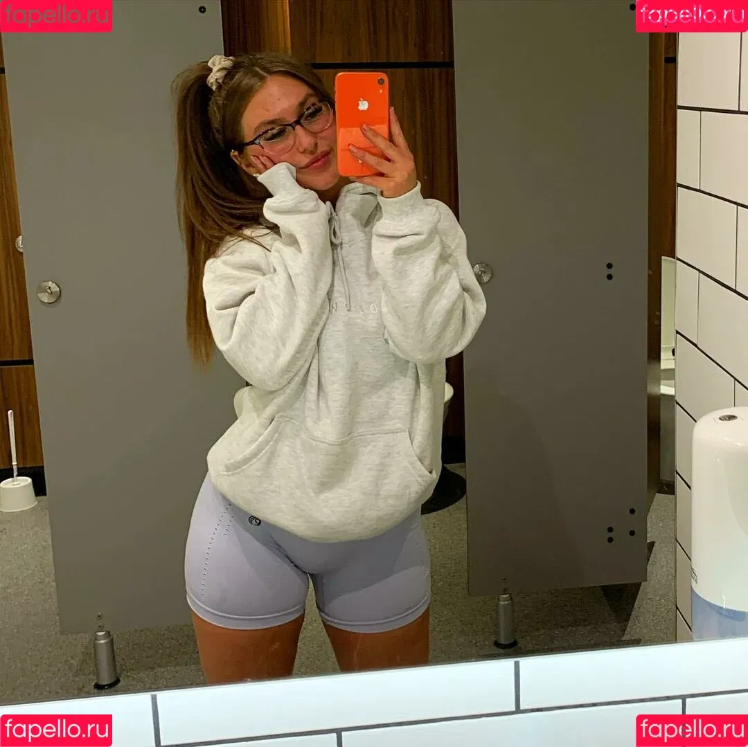 MyProtein / _fitnessbyamee / u157829302 Onlyfans Photo Gallery 