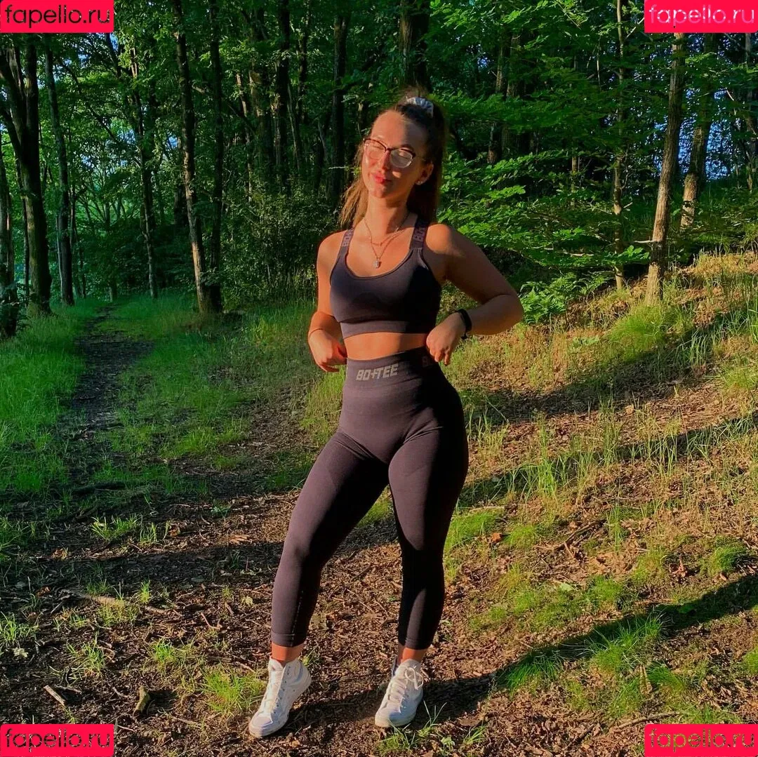 MyProtein / _fitnessbyamee / u157829302 Onlyfans Photo Gallery 