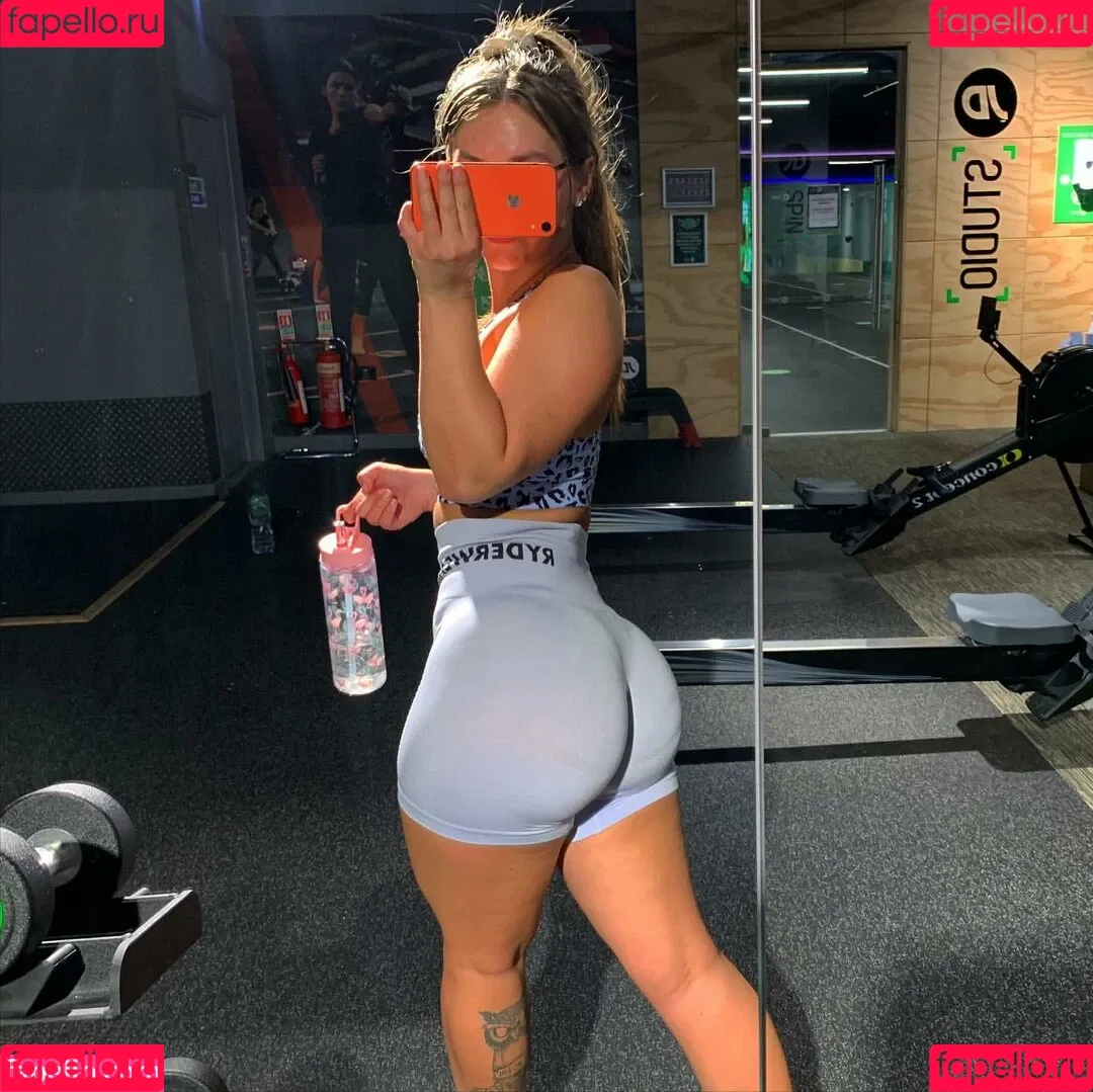MyProtein / _fitnessbyamee / u157829302 Onlyfans Photo Gallery 