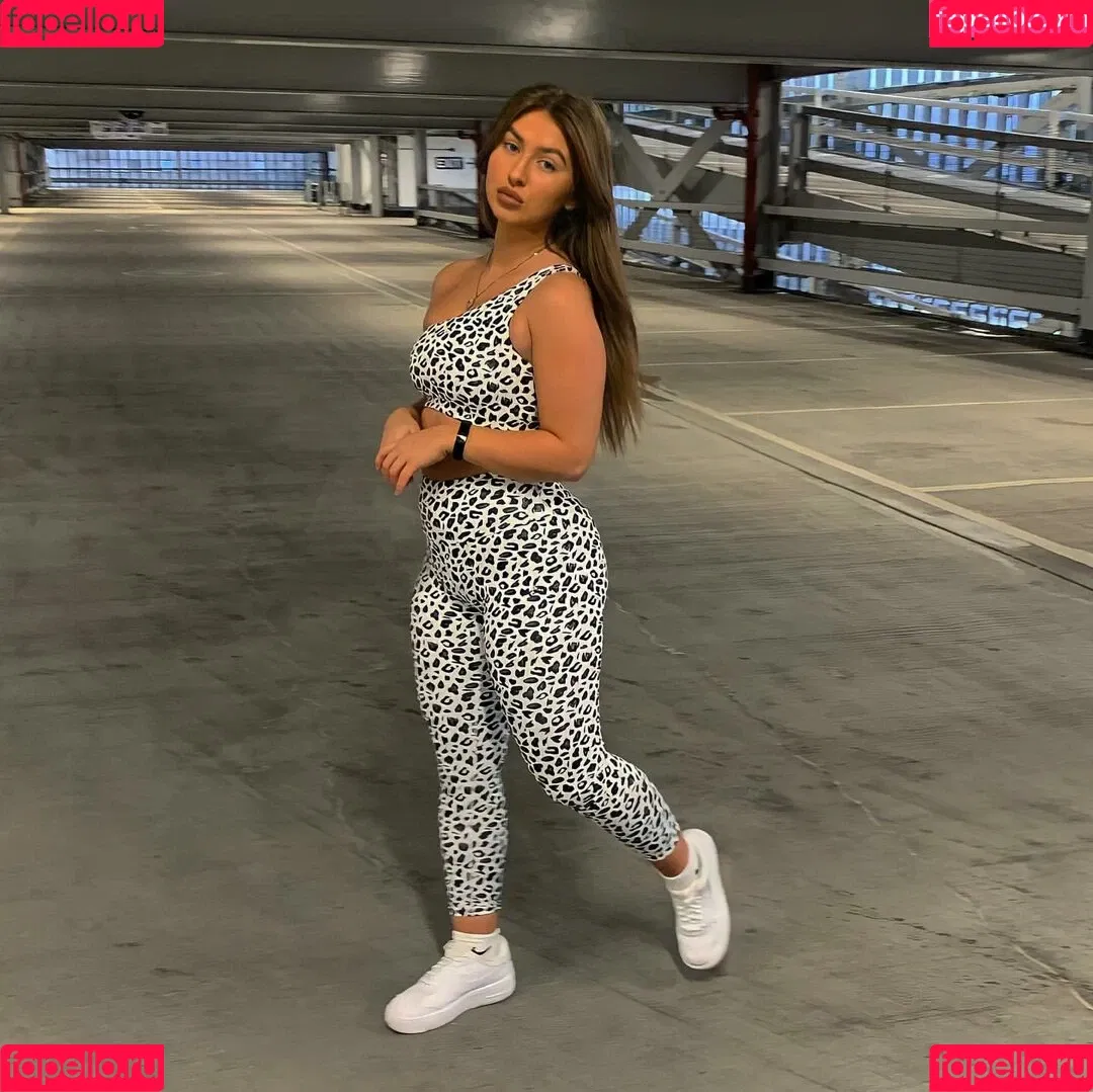 MyProtein / _fitnessbyamee / u157829302 Onlyfans Photo Gallery 