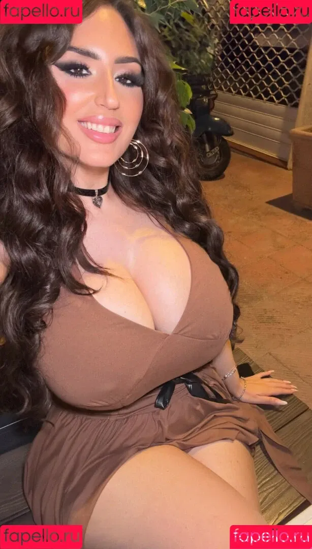 Chiara Mazzola / chiaramazzola90 Onlyfans Photo Gallery 