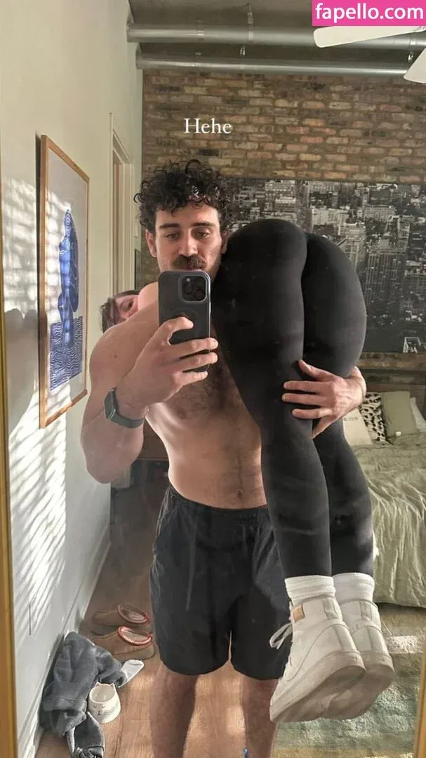 Sophie43 / l3avem3alone / soph8983 / sophia8983 Onlyfans Photo Gallery 