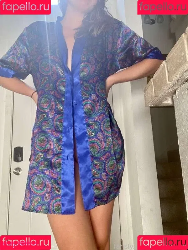 CosmicKitti / cosmickitty._ Onlyfans Photo Gallery 