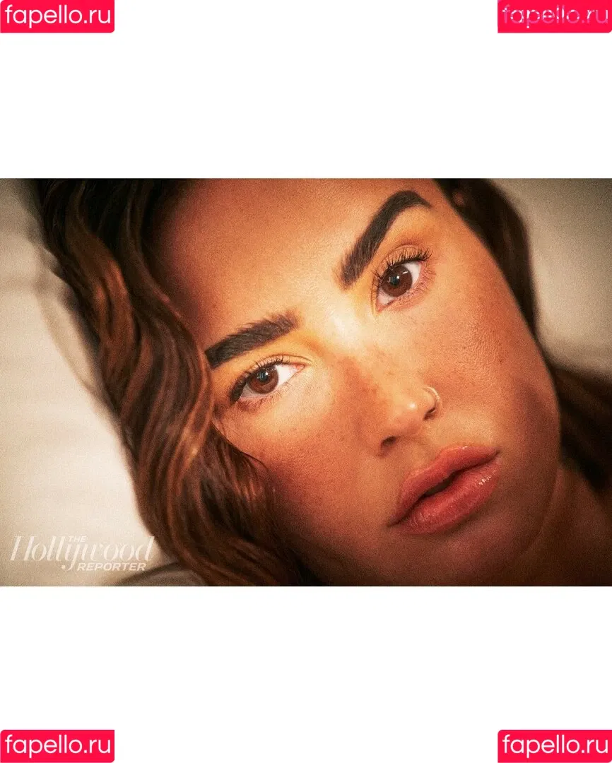 Demi Lovato / ddlovato Onlyfans Photo Gallery 