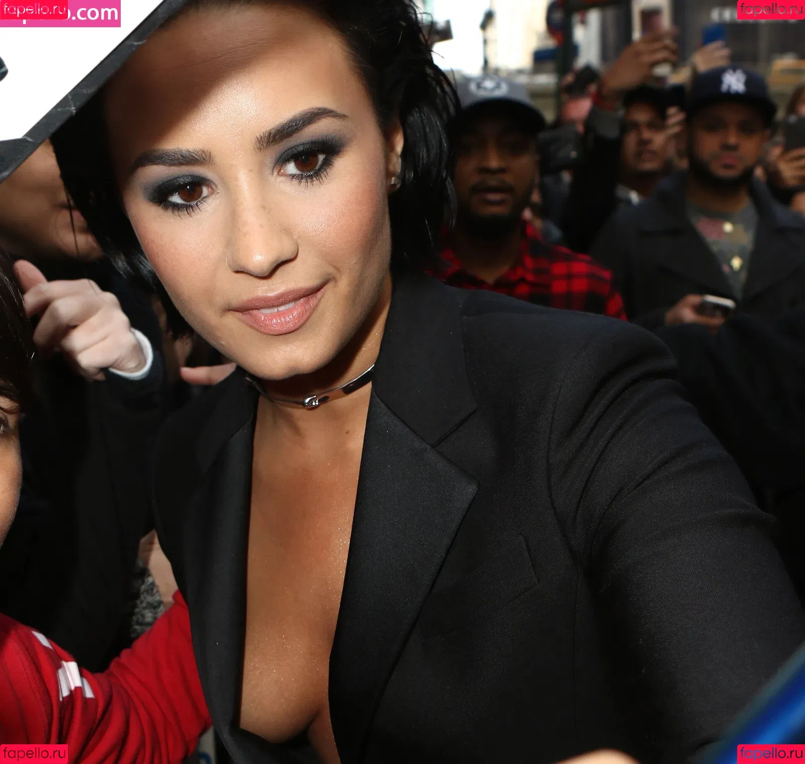 Demi Lovato / ddlovato Onlyfans Photo Gallery 
