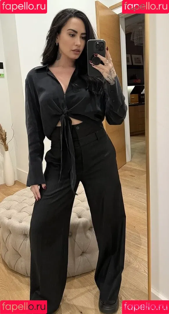Demi Lovato / ddlovato Onlyfans Photo Gallery 