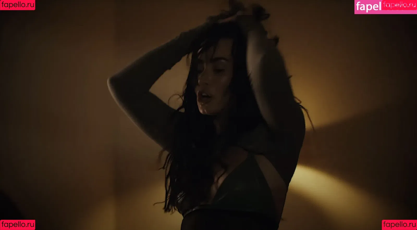 Demi Lovato / ddlovato Onlyfans Photo Gallery 