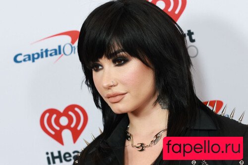 Demi Lovato Nude Onlyfans Photo 51