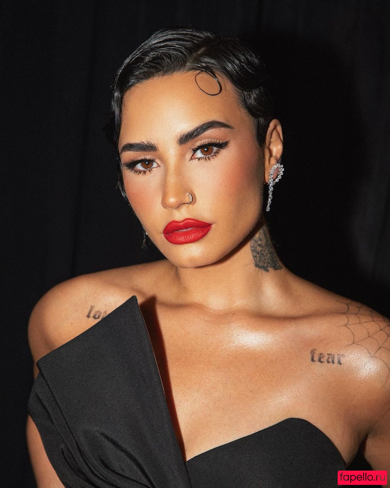 Demi Lovato Nude Onlyfans Photo 15