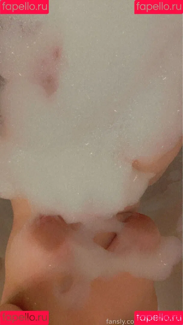mrettaxe / scxrlettalatar Onlyfans Photo Gallery 
