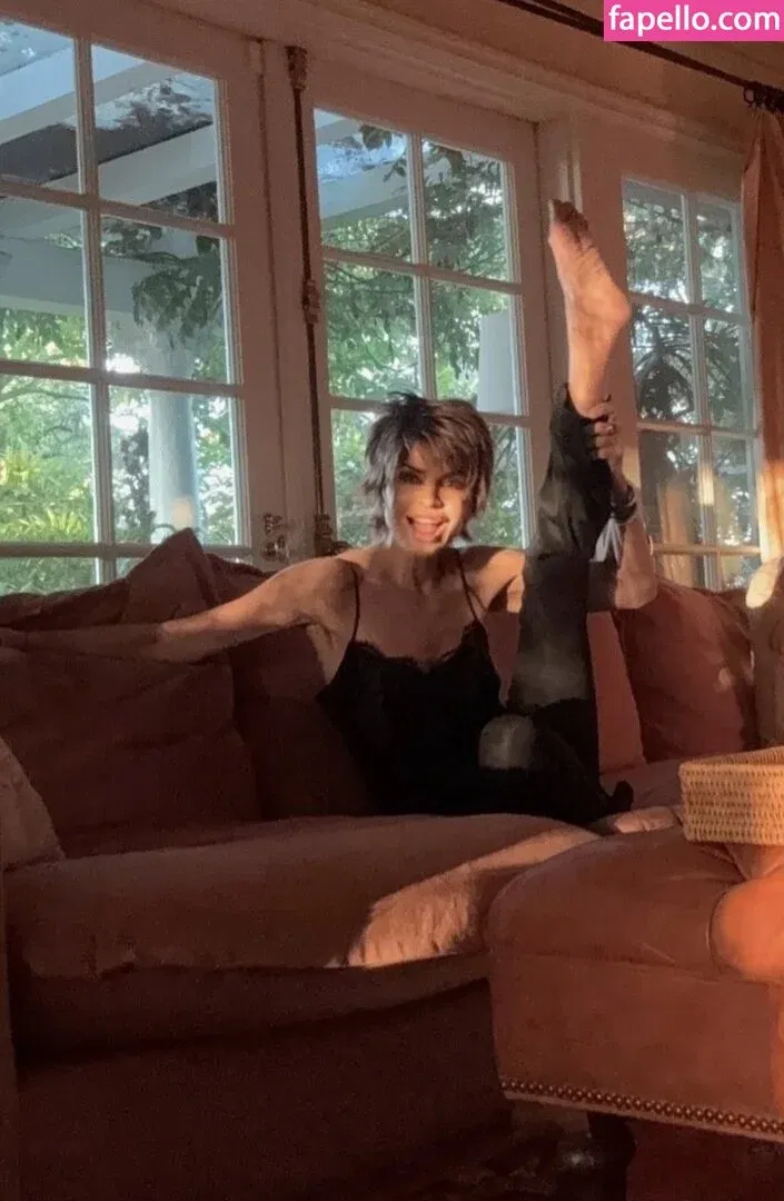 Lisa Rinn Onlyfans Photo Gallery 