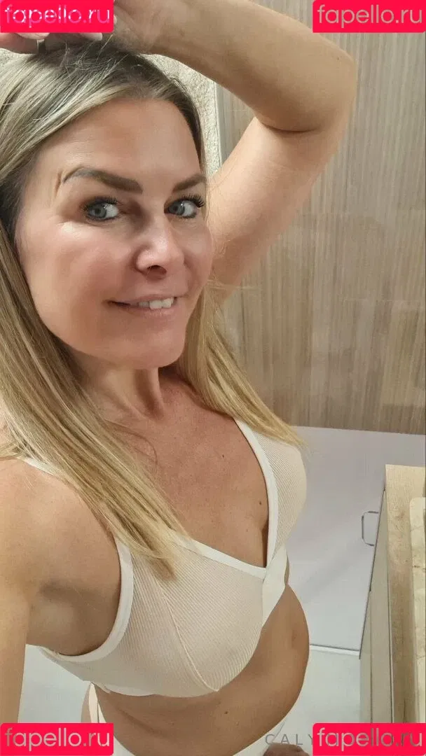 caly.morgan7 / calymorgan Onlyfans Photo Gallery 