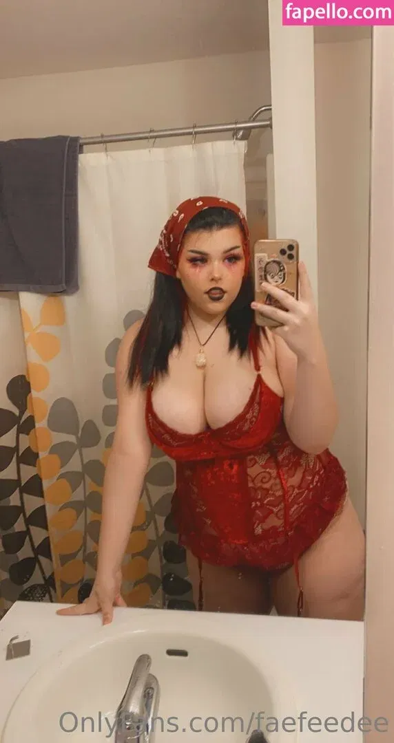 faefeedee / fyeefyee Onlyfans Photo Gallery 