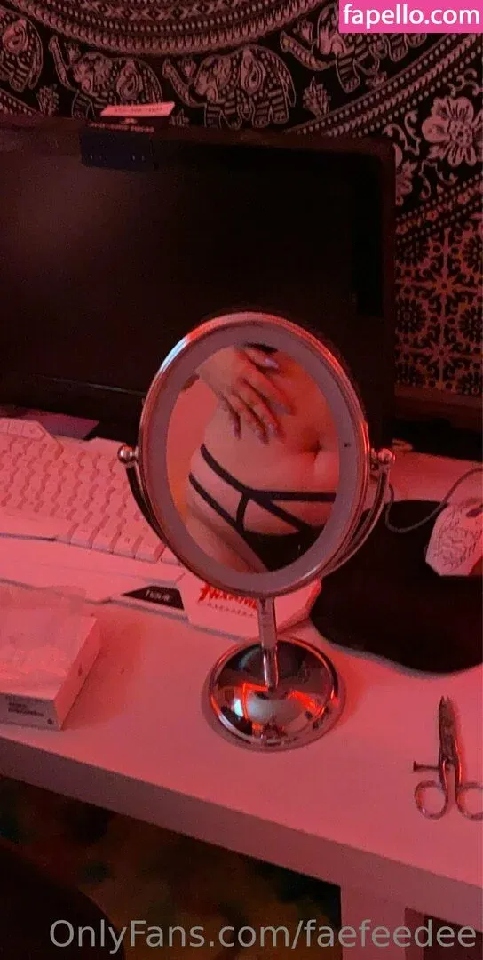 faefeedee / fyeefyee Onlyfans Photo Gallery 