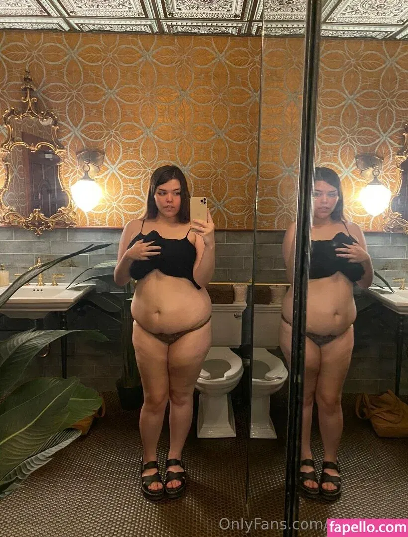 faefeedee / fyeefyee Onlyfans Photo Gallery 