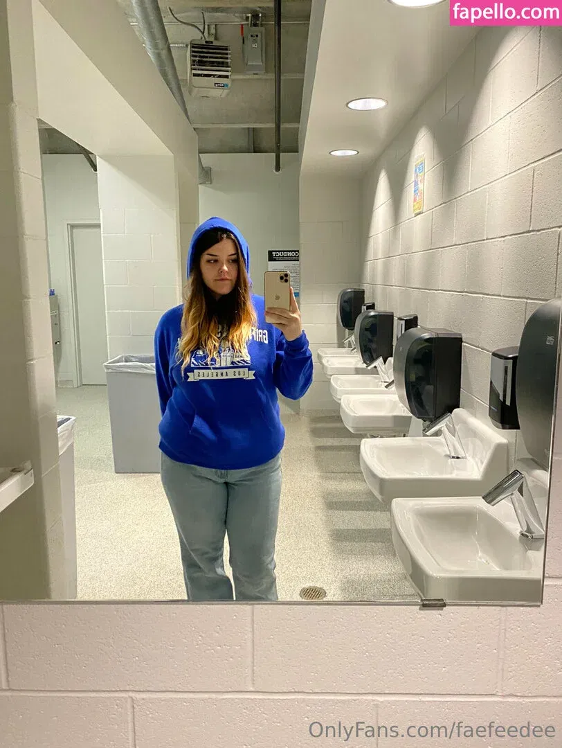 faefeedee / fyeefyee Onlyfans Photo Gallery 