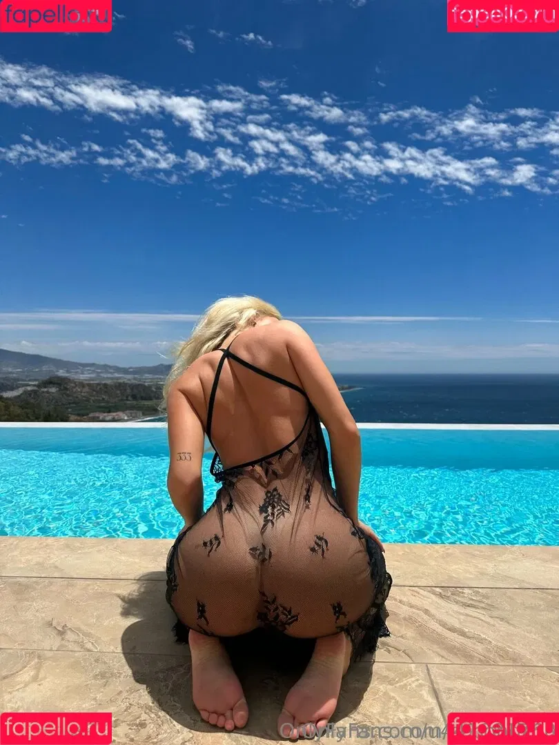 second_zoe_music / secondzoe Onlyfans Photo Gallery 