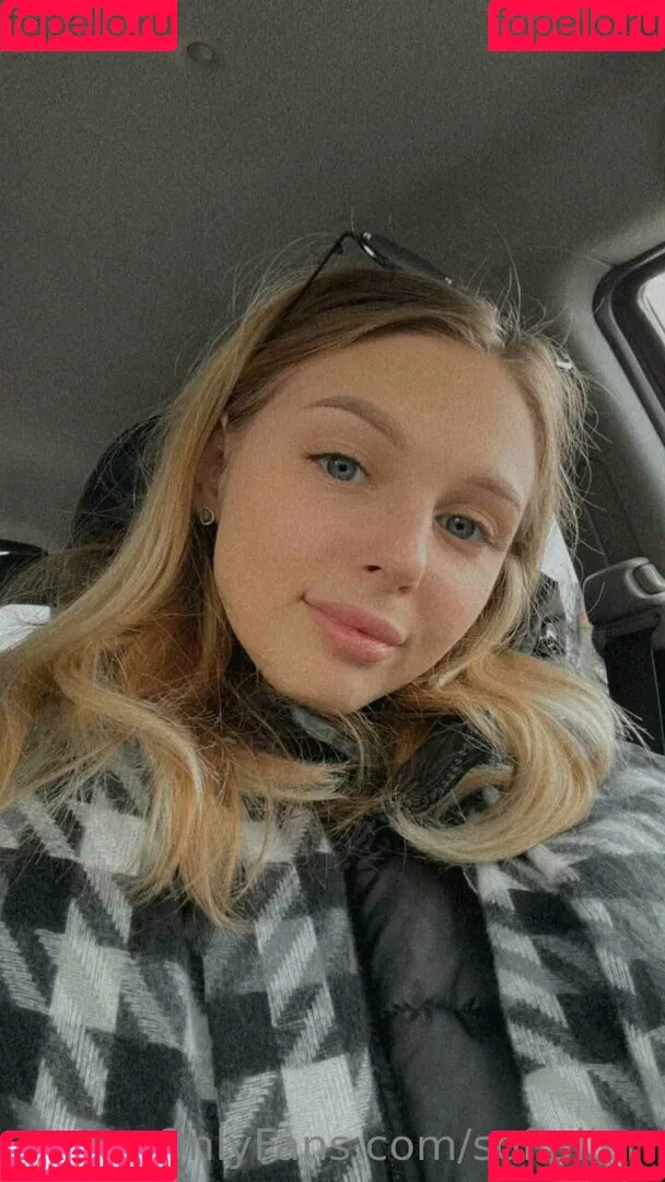 badsofia / sofialien Onlyfans Photo Gallery 