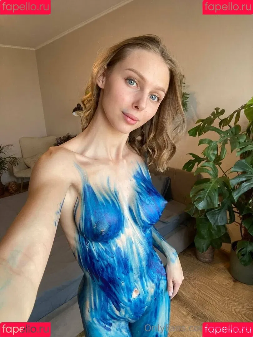 badsofia / sofialien Onlyfans Photo Gallery 