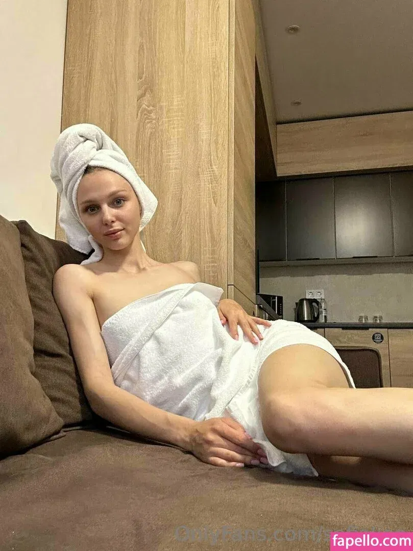 badsofia / sofialien Onlyfans Photo Gallery 