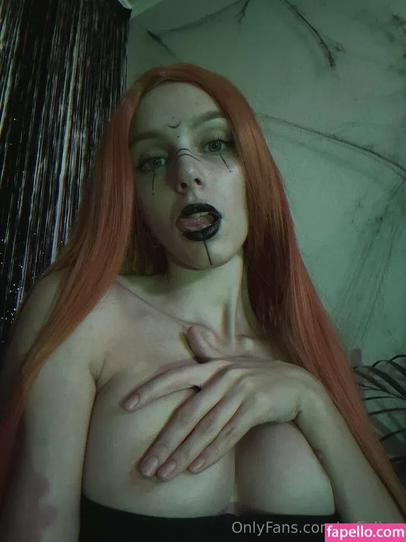 badsofia / sofialien Onlyfans Photo Gallery 