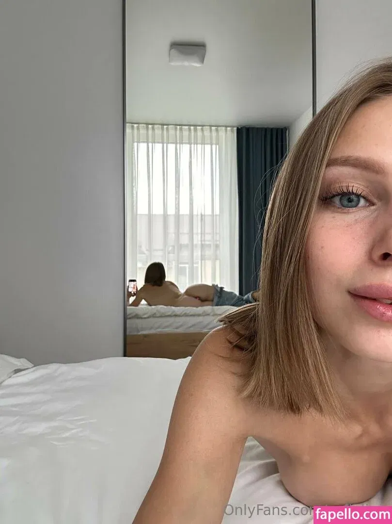 badsofia / sofialien Onlyfans Photo Gallery 