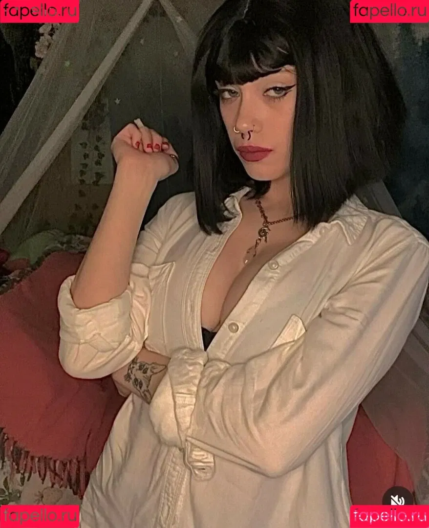 https: / pipssqueakss Onlyfans Photo Gallery 