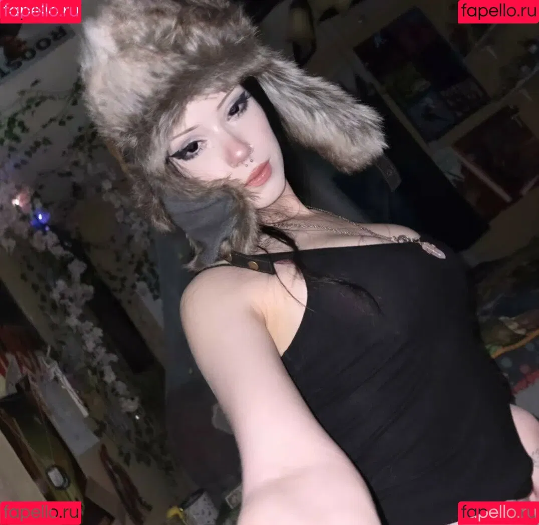 https: / pipssqueakss Onlyfans Photo Gallery 